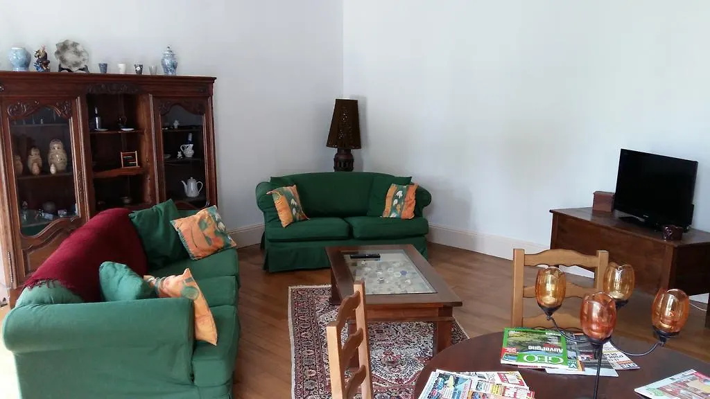L'Echauguette Isserpent Bed & Breakfast